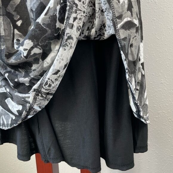 Luciano Dante Midi Skirt Size M EUC - Picture 4 of 6